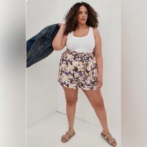 Torrid 5 Inch Pull-On Stretch Challis Mid-Rise Tie-Front Paperbag Waist Shorts